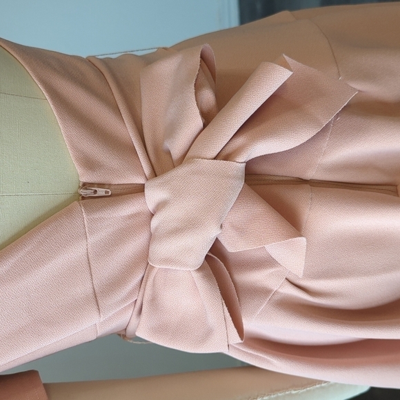 Finders Oblivion One Cold Shoulder Mini Dress Peach S cocktail wedding evening - Picture 8 of 11